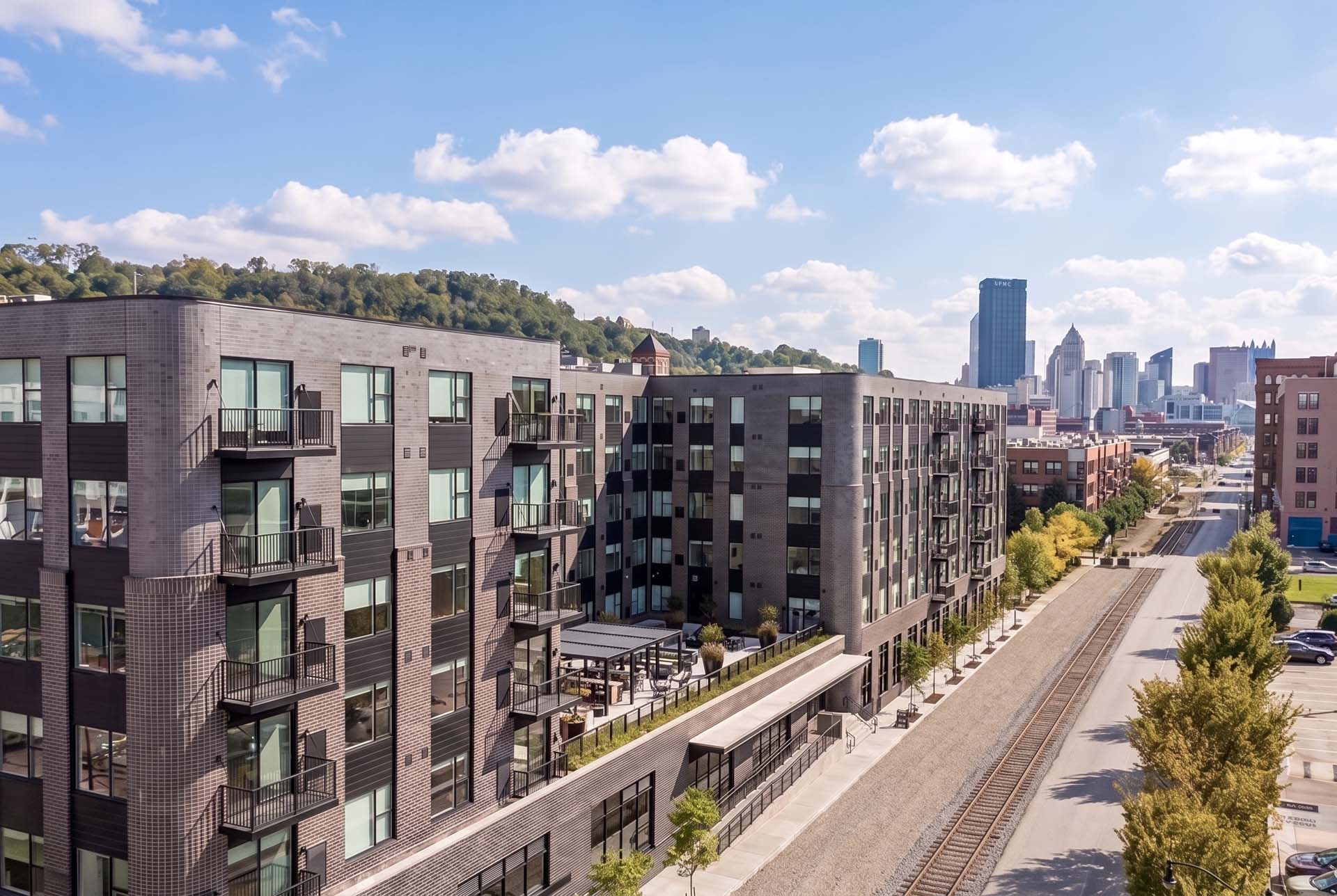 The Mercer | Modern Rental Units in Pittsburgh's Strip District
