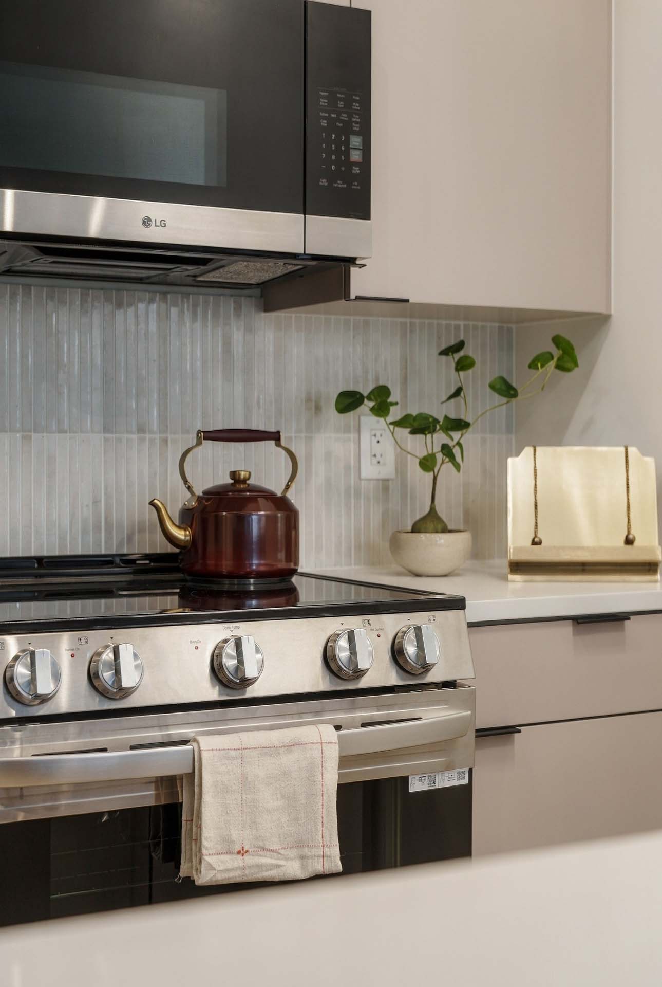 The Mercer | Modern Rental Units in Pittsburgh's Strip District